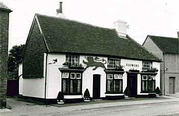 The Red Lion about 1960 [WB/Flow4/5/Todd/RL2]
